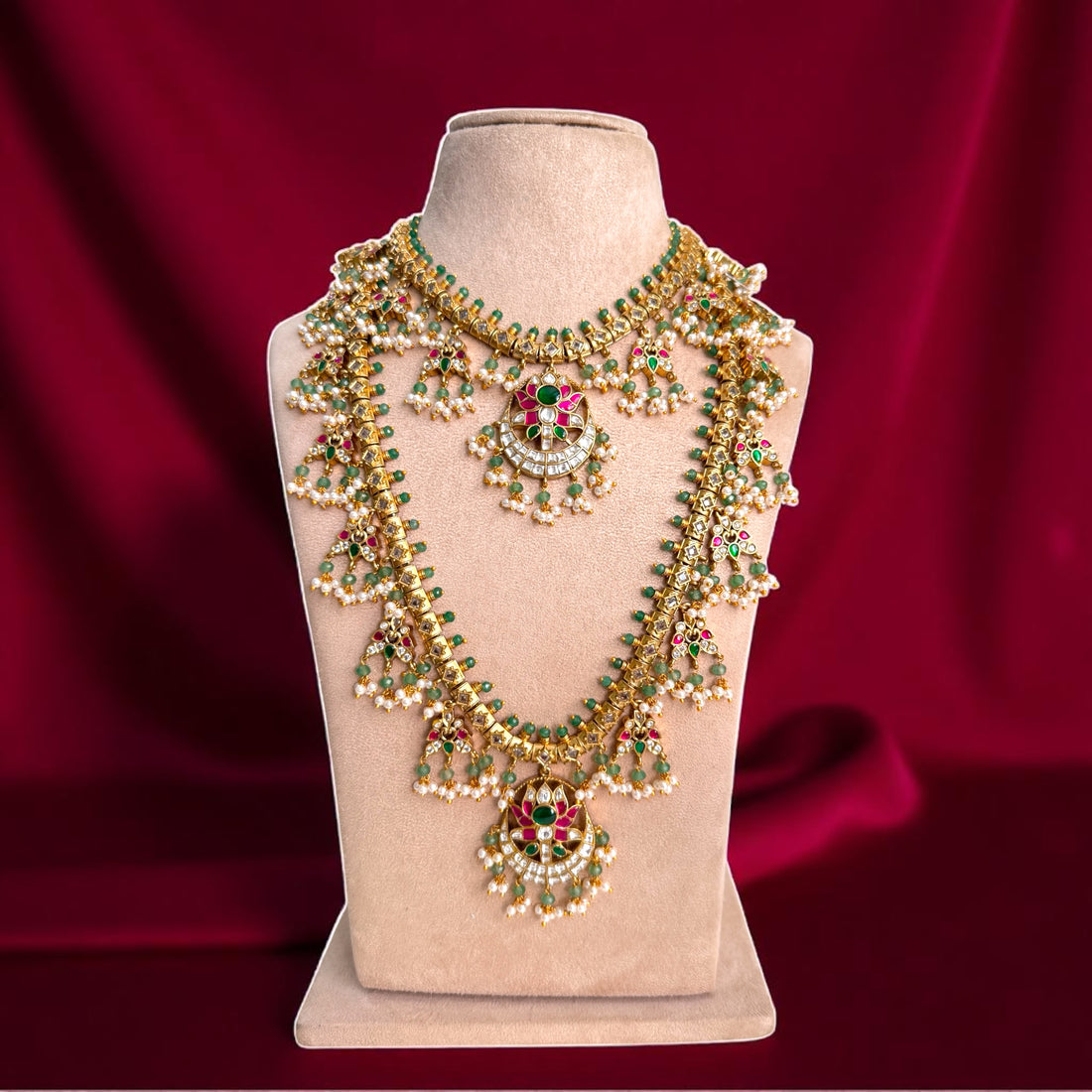 Annu South Indian Necklace Set