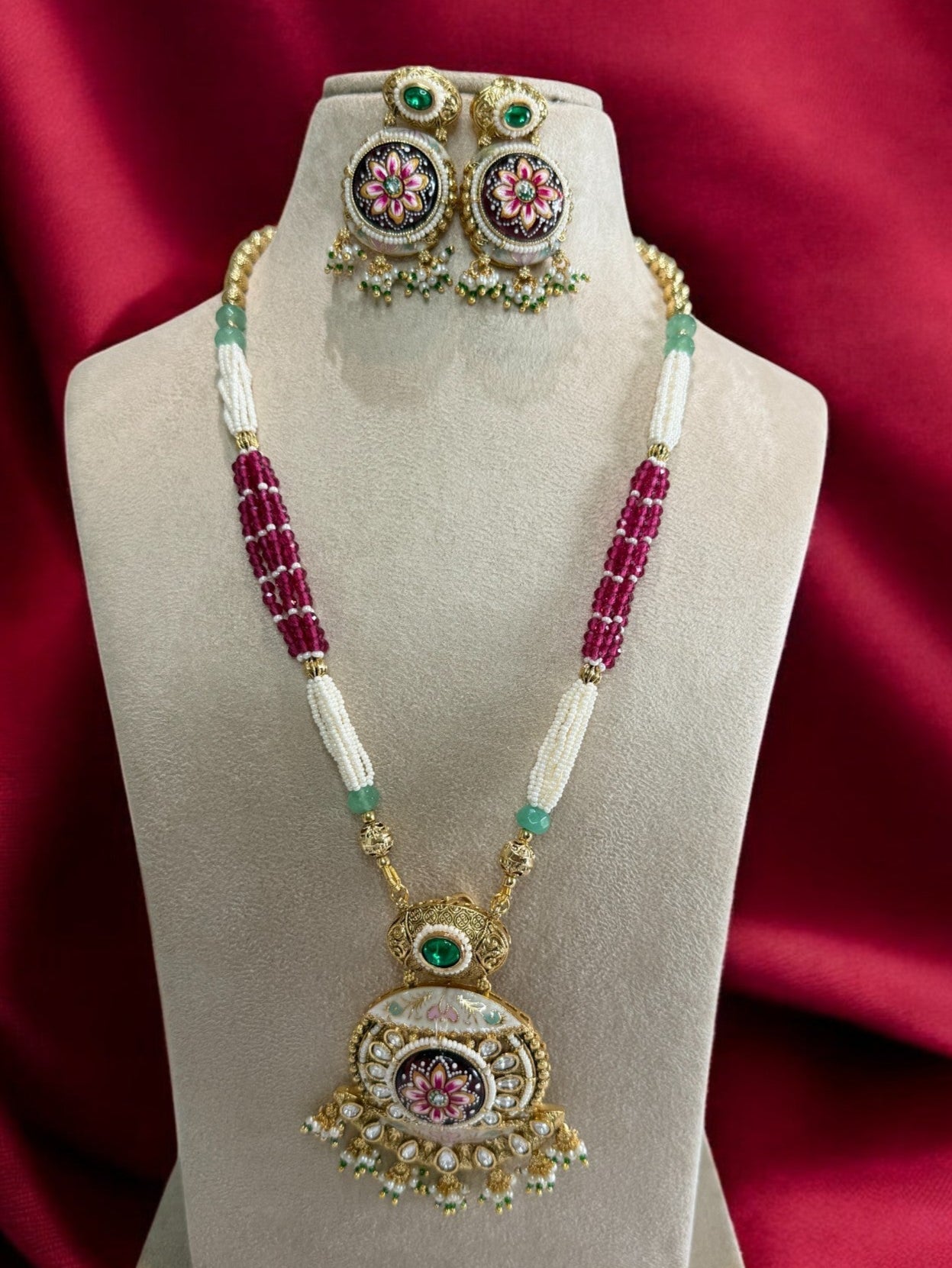 Darpana Rajwadi Necklace Set - MIARAA
