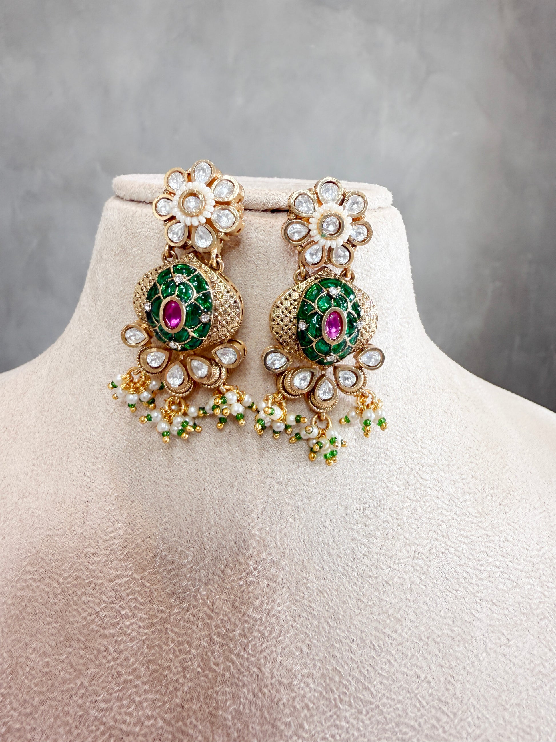 Multicolour Maitri Rajawadi Necklace Set - MIARAA