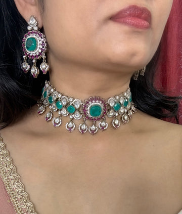 Lavi Ruby Green Polki Kundan Necklace Set