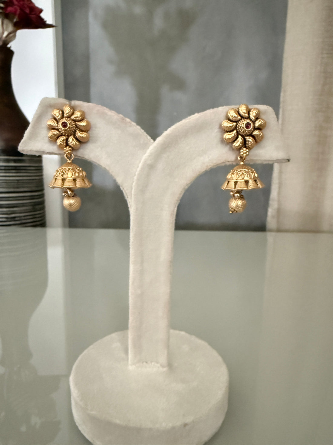 Savitri Golden Rajwadi Necklace Set