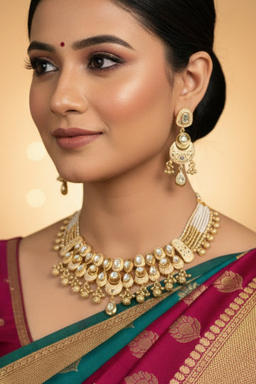 White Surya Rajwadi Necklace Set