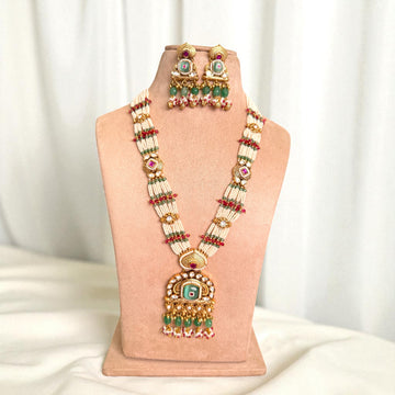 Multicolor Charvi Antique Rajwadi Necklace Set