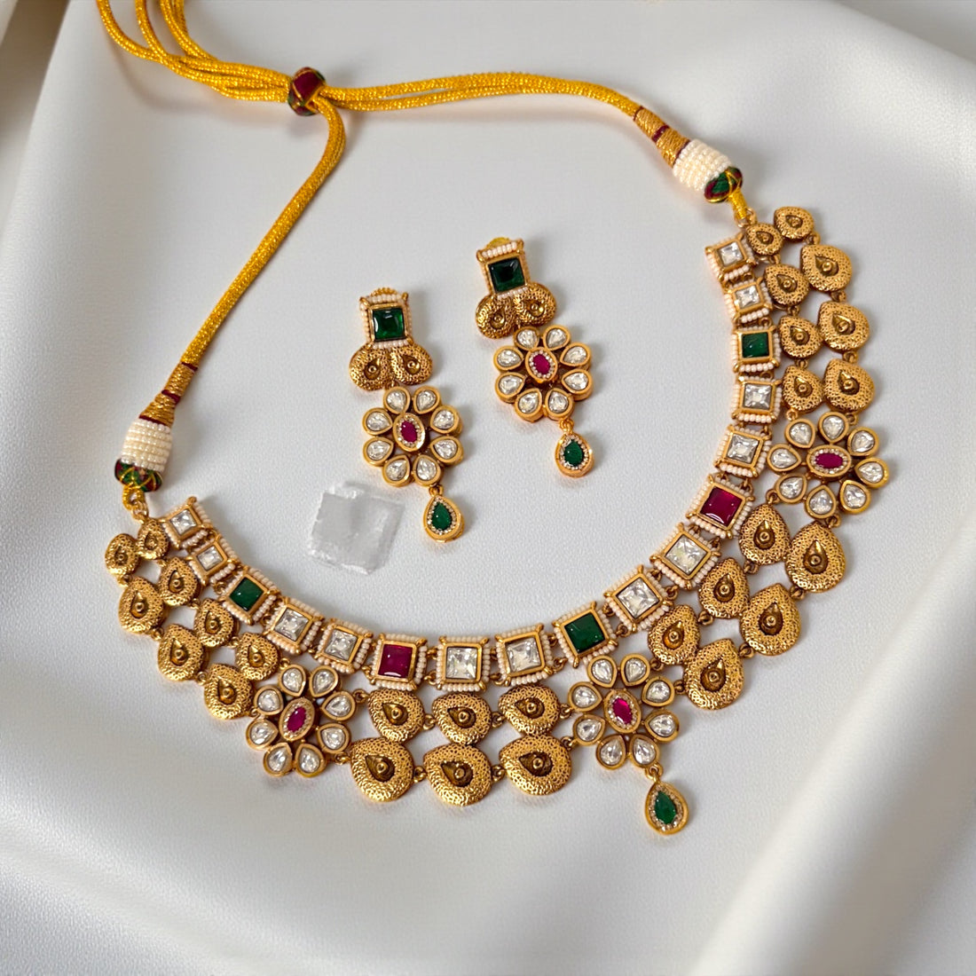 Multicolor Rashida Rajwadi Necklace Set