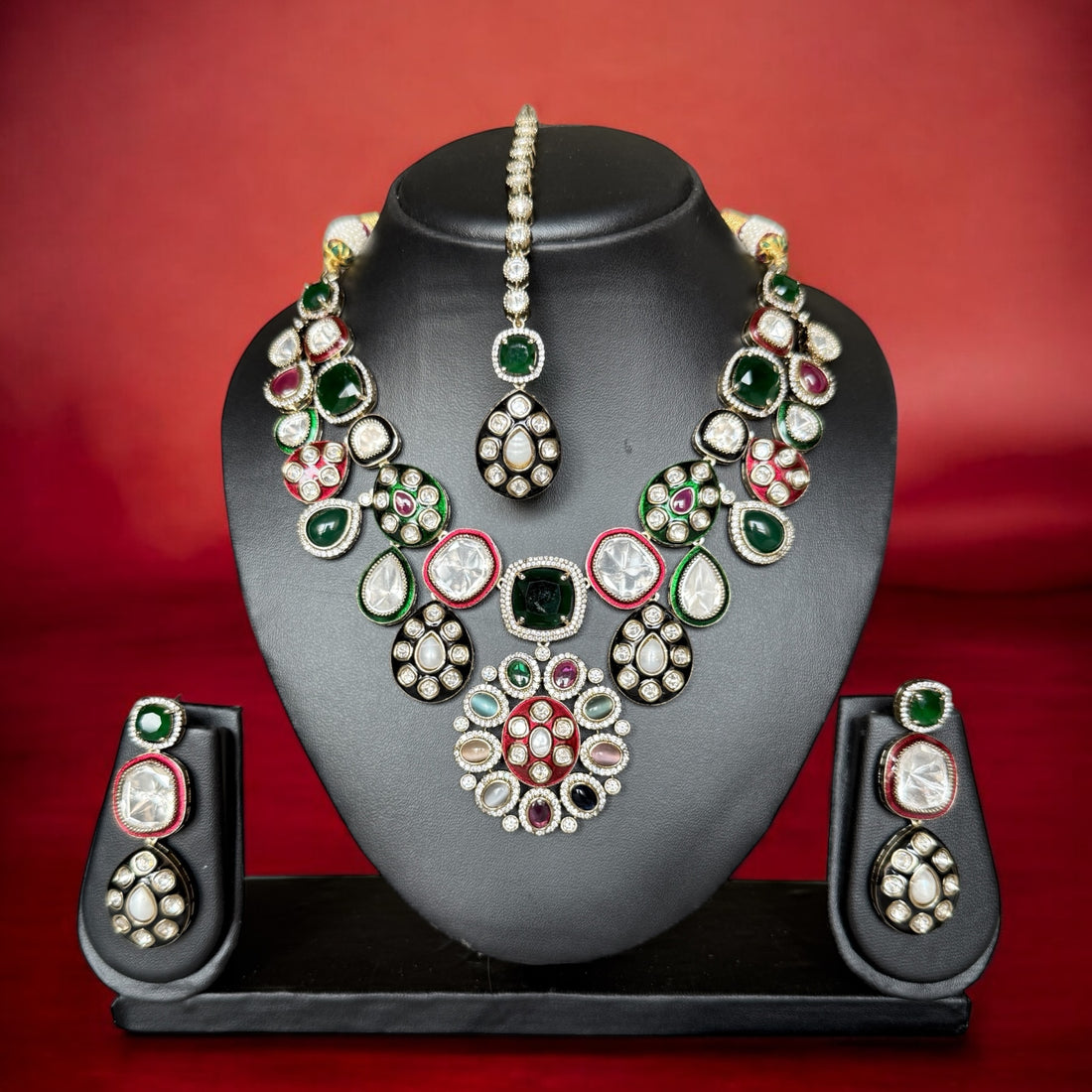 Nayra Multicolor Necklace Set - MIARAA