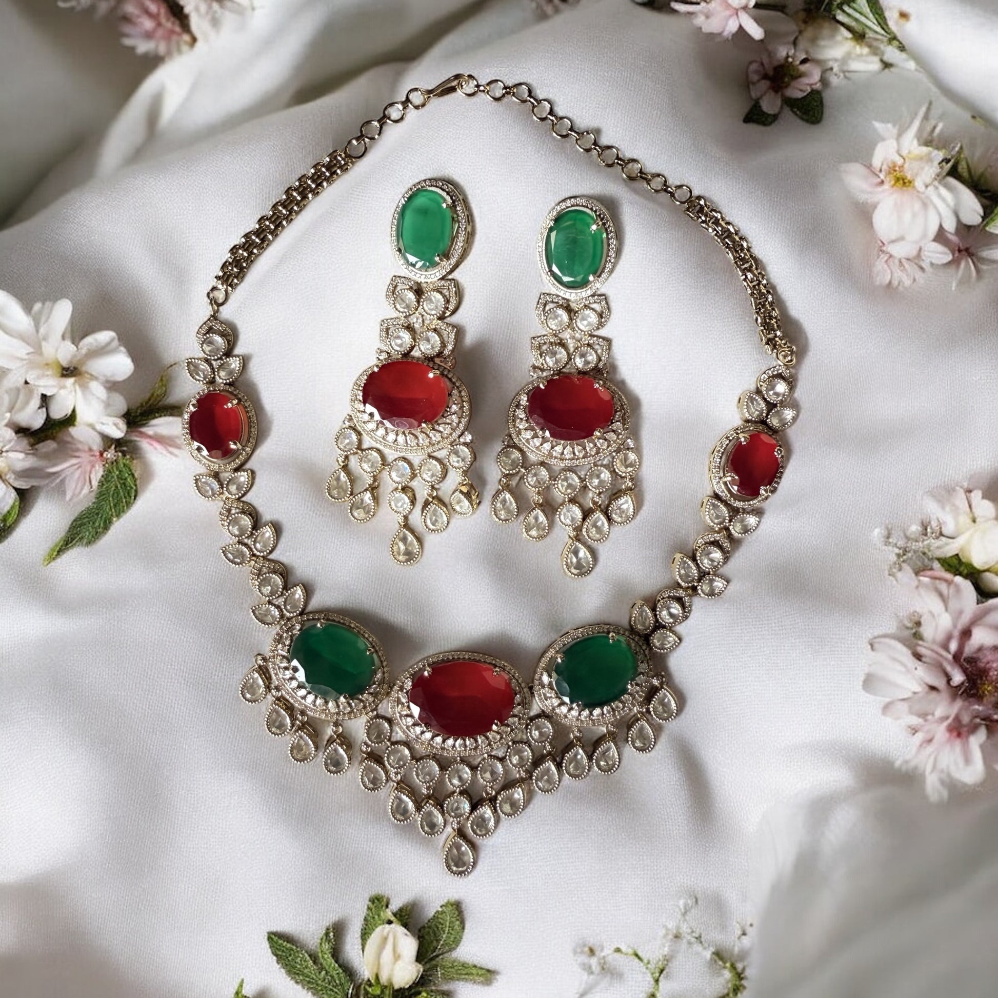 Naysa Multicolor Necklace Set - MIARAA