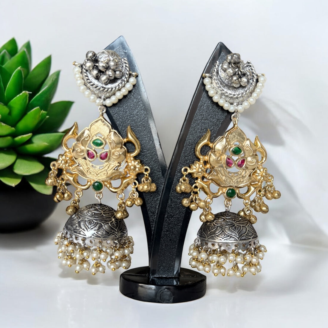 Morni Brass Earrings - MIARAA