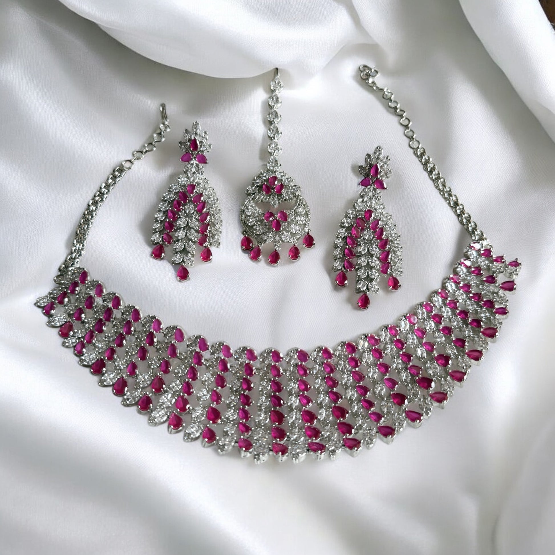 Vaanya Ruby Pink Diamond Necklace Set - MIARAA