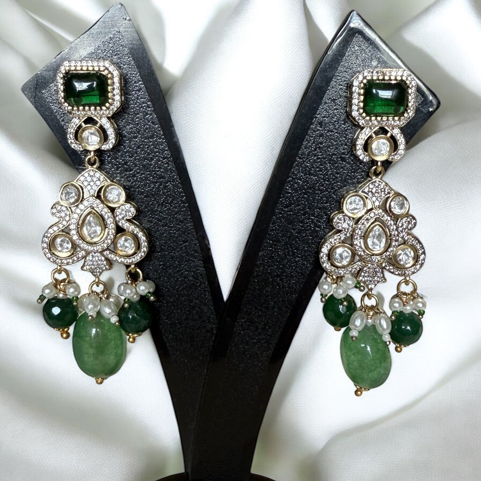 Tara Emerald Green Polki Necklace Set - MIARAA