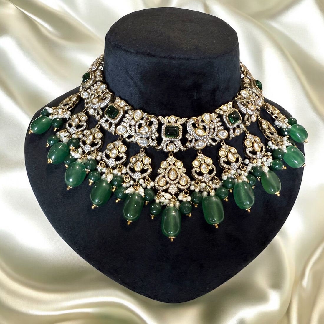 Tara Emerald Green Polki Necklace Set - MIARAA