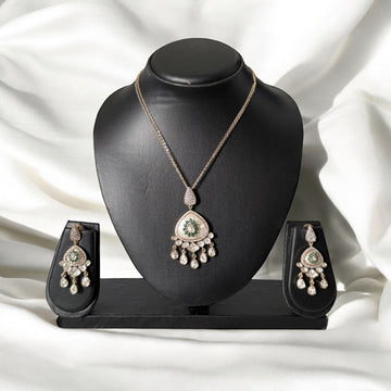 Suhana Green Necklace Set - MIARAA