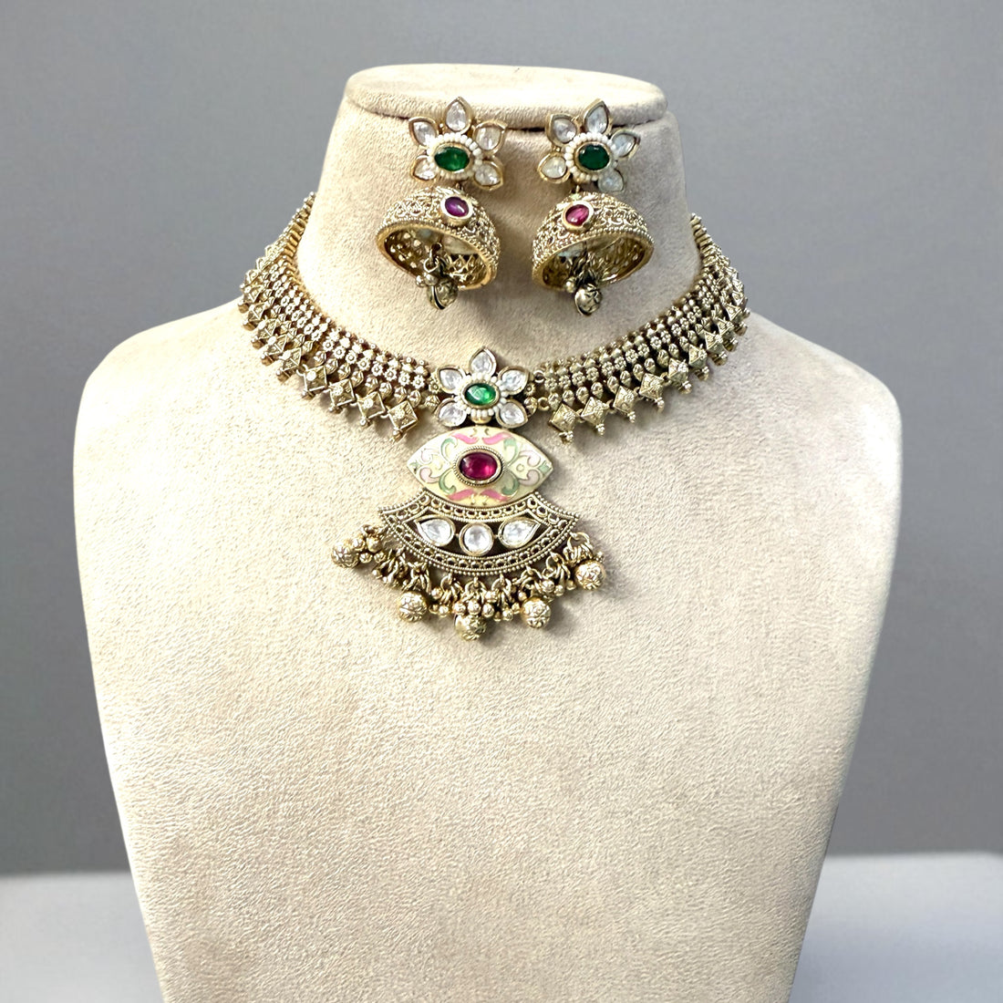 Multicolor Pritha Antique Rajwadi Necklace Set