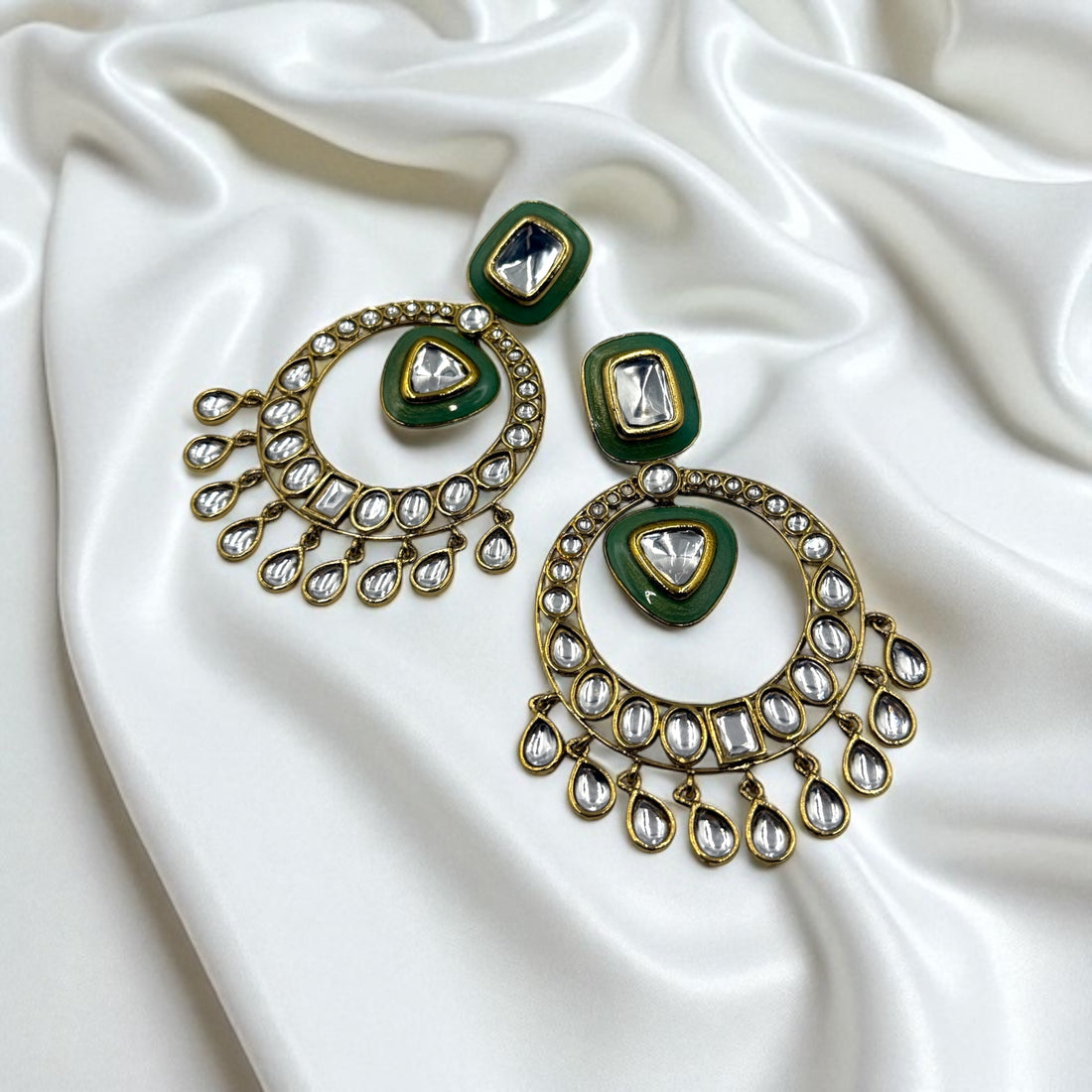 Akriti Kundan Chandbali Earrings