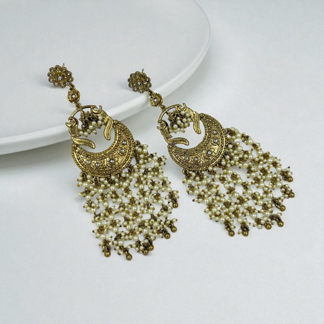 Aneri Kundan Chandbali Earrings