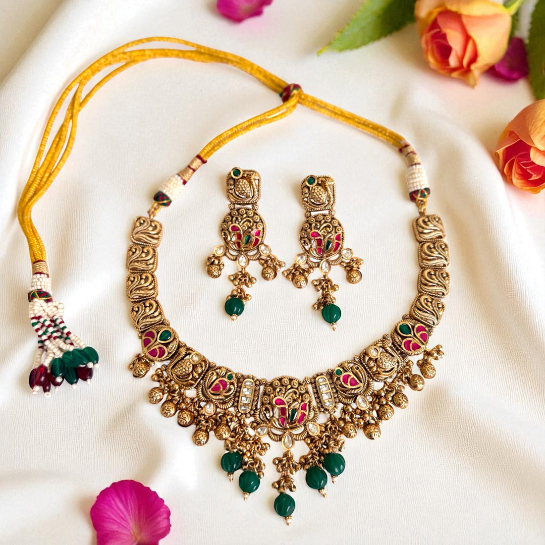 Multicolor Gauri Antique Rajwadi Necklace Set