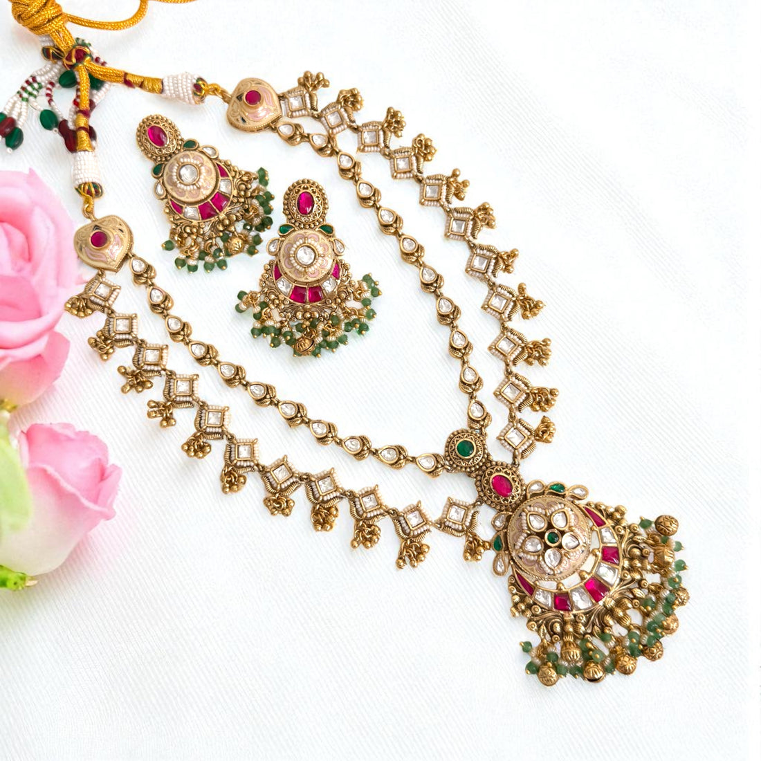 Multicolor Daya Rajwadi Necklace Set