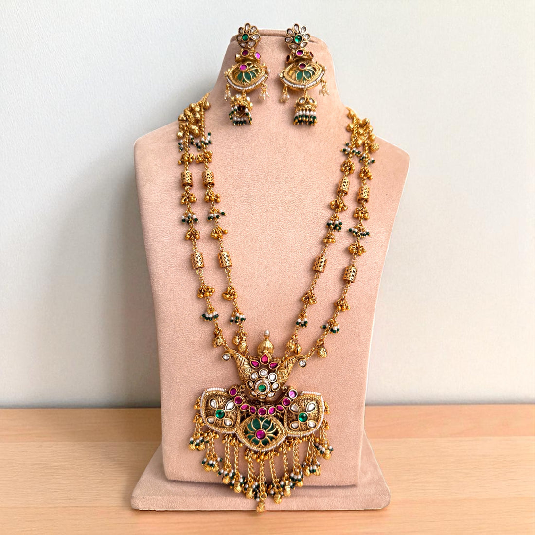 Multicolor Shobha Rajwadi Necklace Set