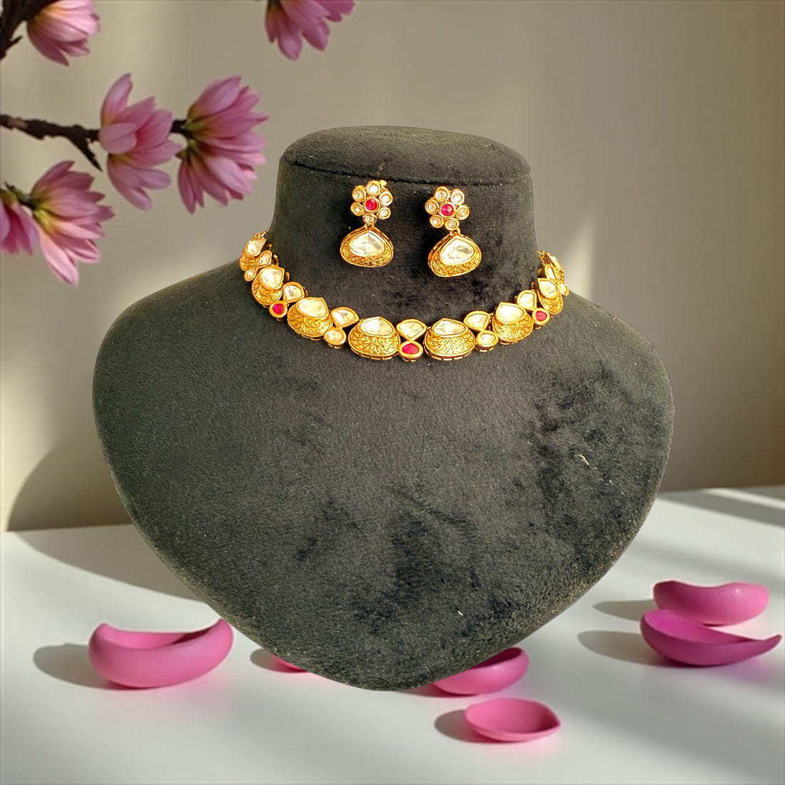 Saloni Polki Kundan Necklace Set