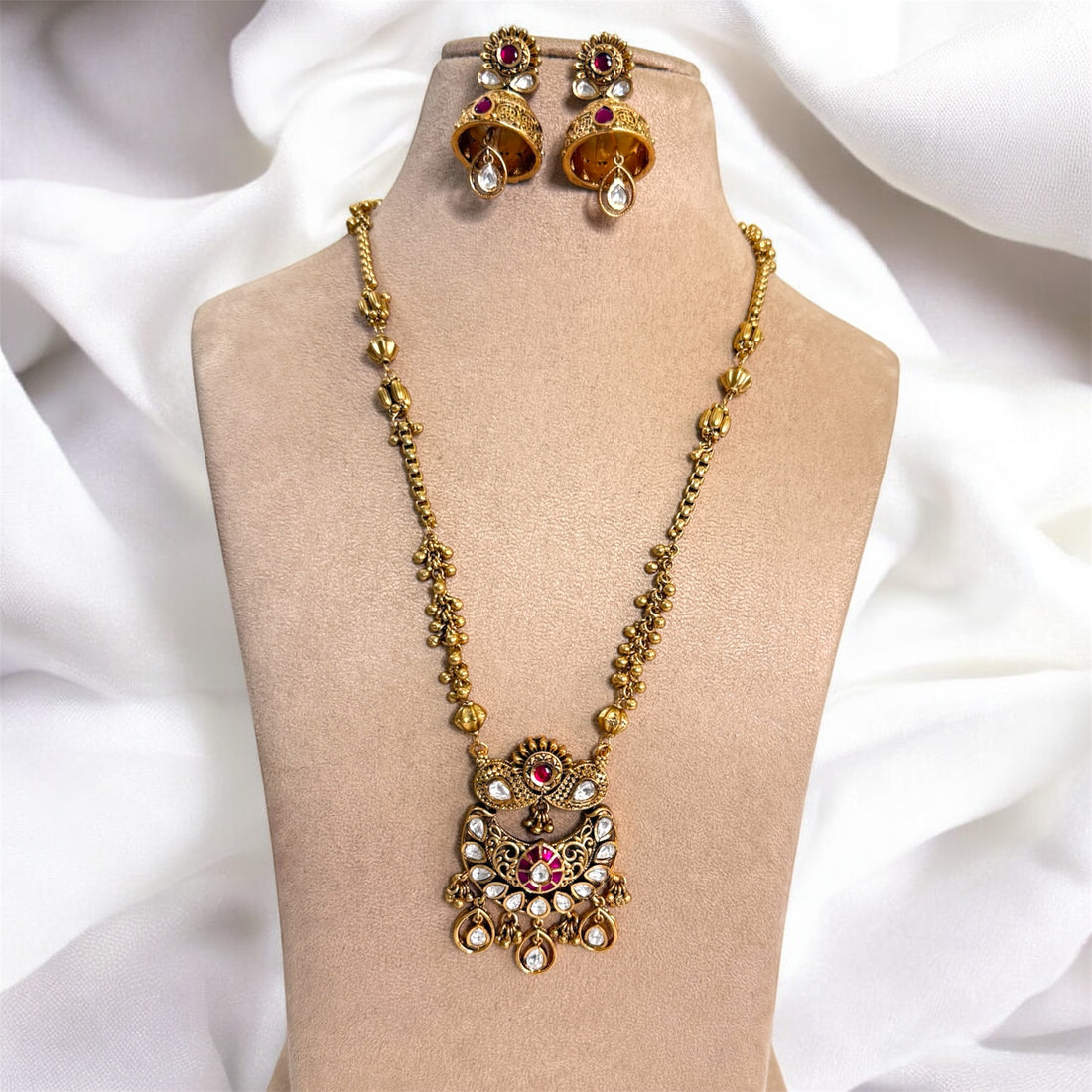 Multicolor Sonakshi Heritage Rajwadi Necklace Set