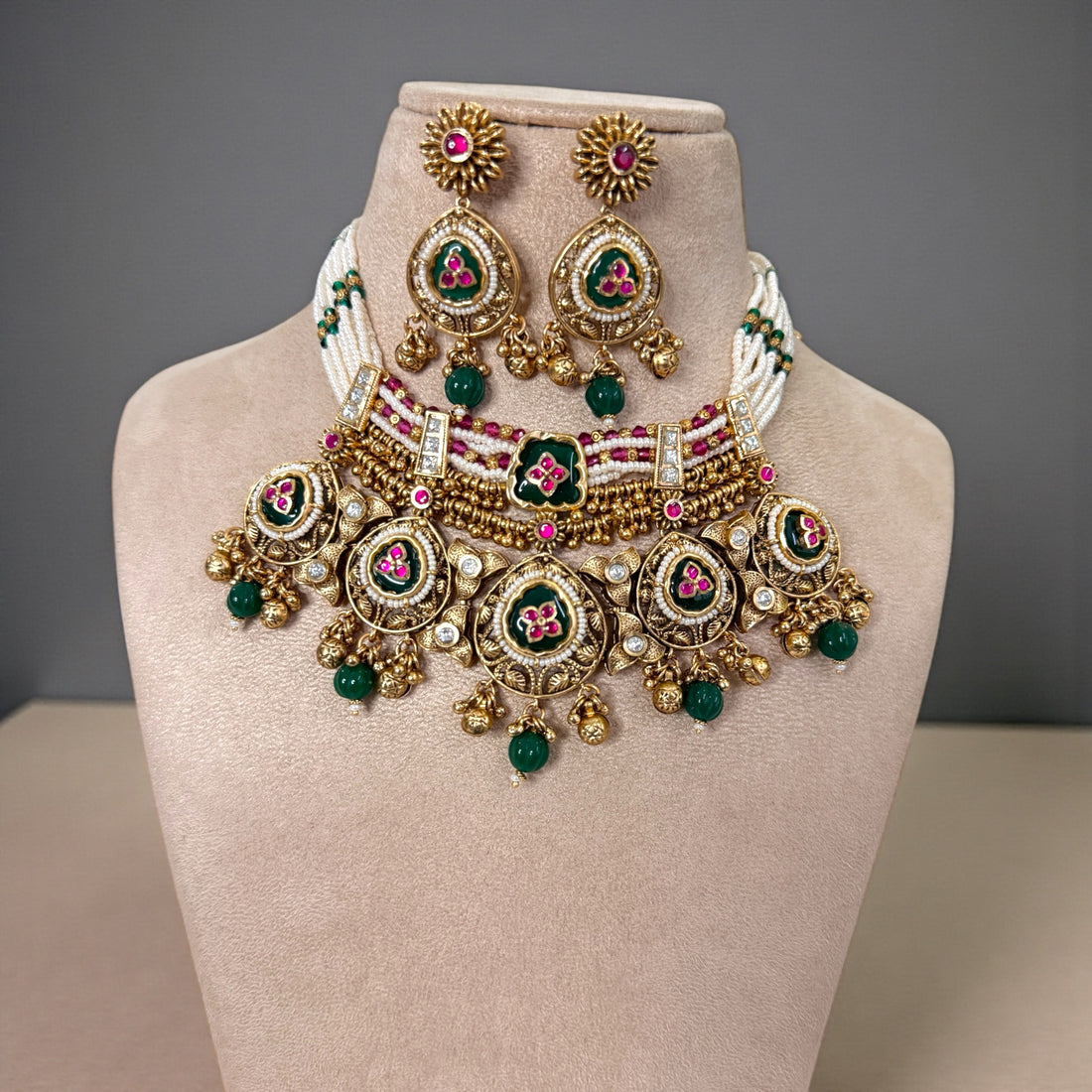 Multicolour Lavishka Rajwadi Necklace Set