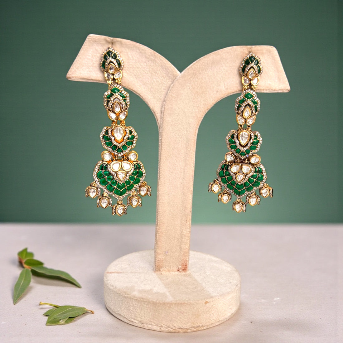 Kaya Green Moissanite