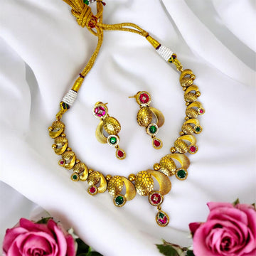 Chitra Rajwadi Necklace Set