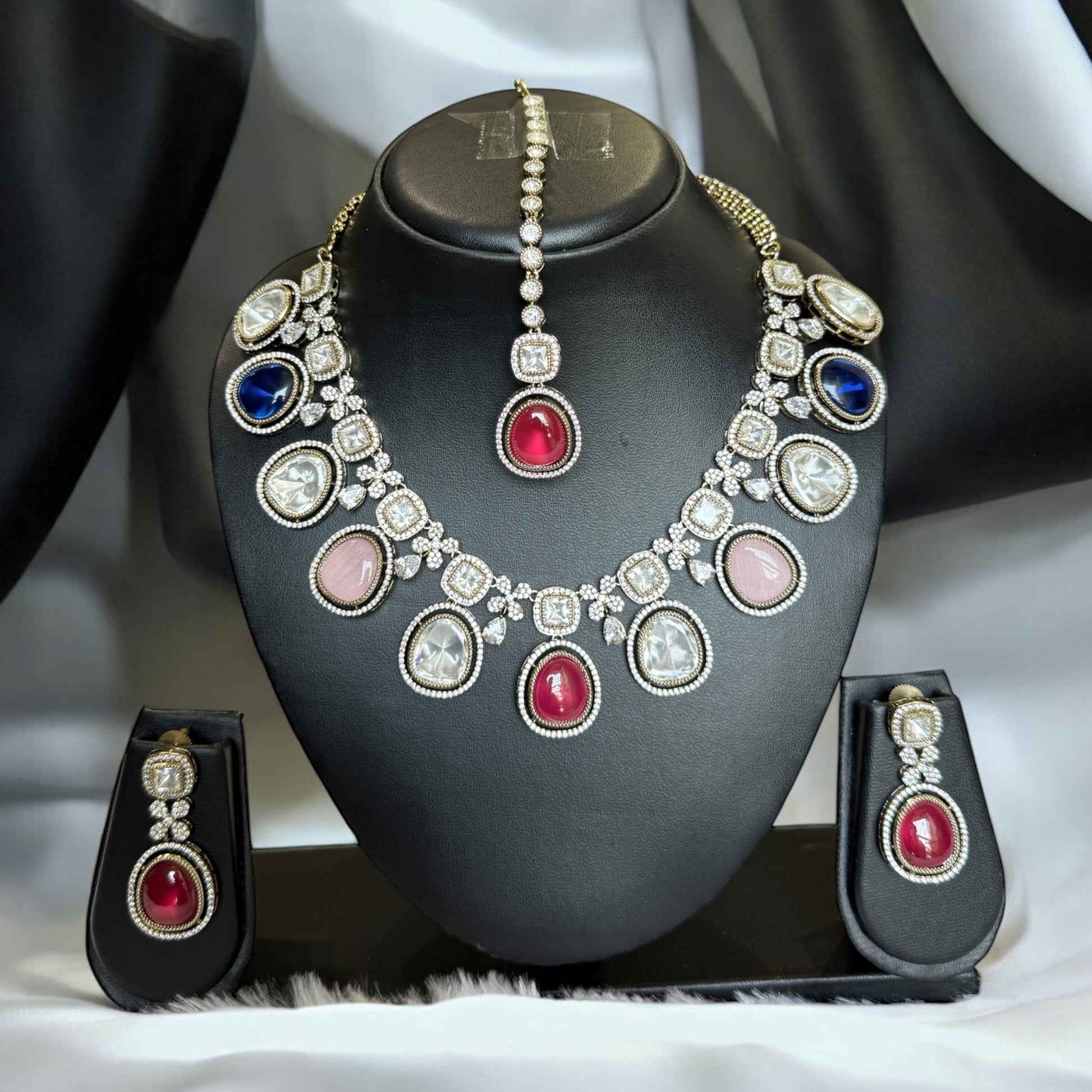 Saanvi Multicolor Polki Necklace Set - MIARAA