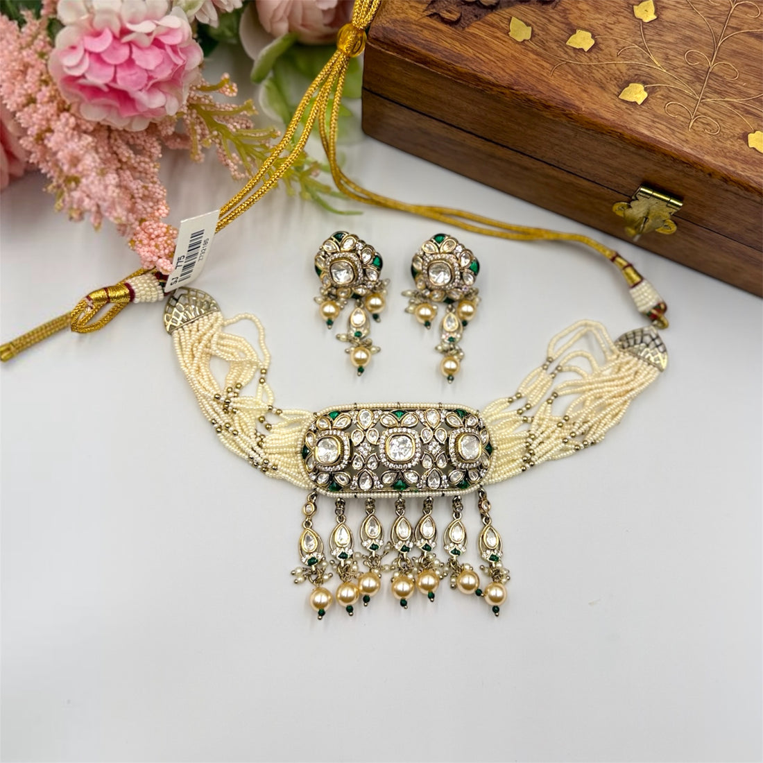 miaraa Devisha Polki Necklace Set