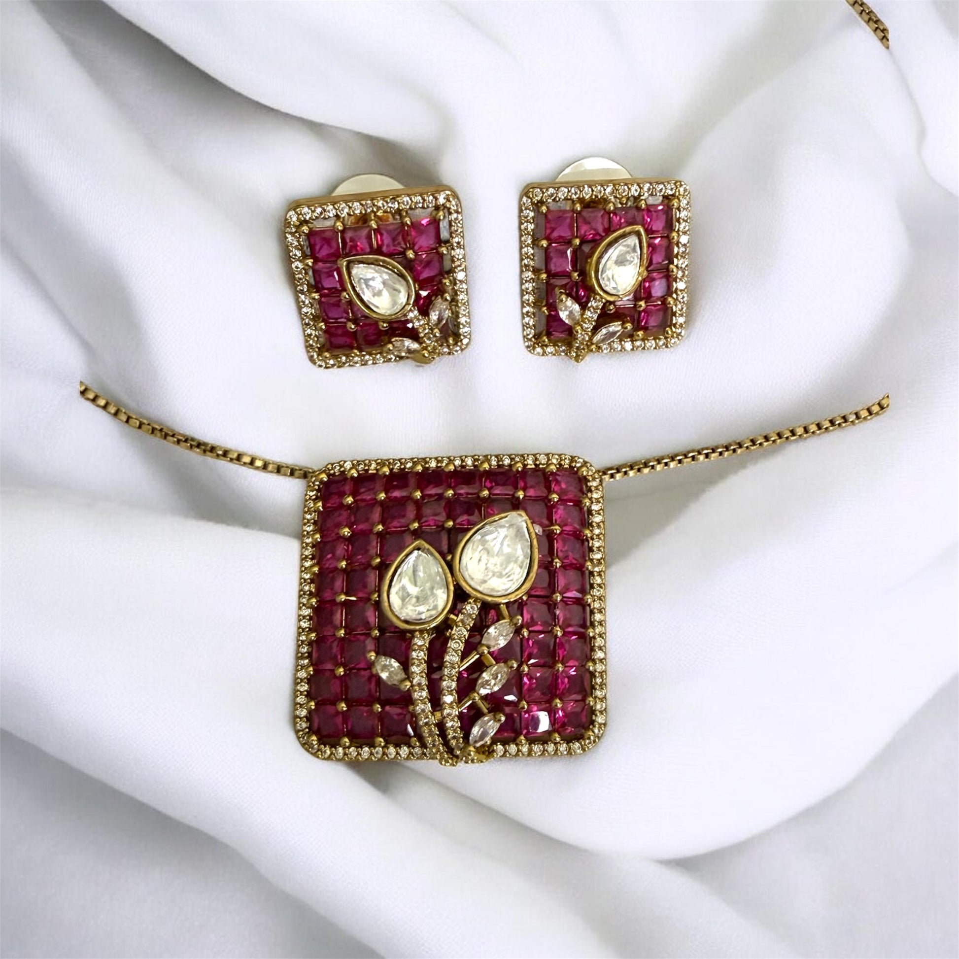 miaraa Tvesa Polki Necklace Set3